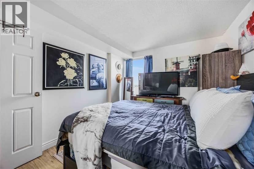 155 FRONT STREET North Unit# 1504 — photo 19 of 26