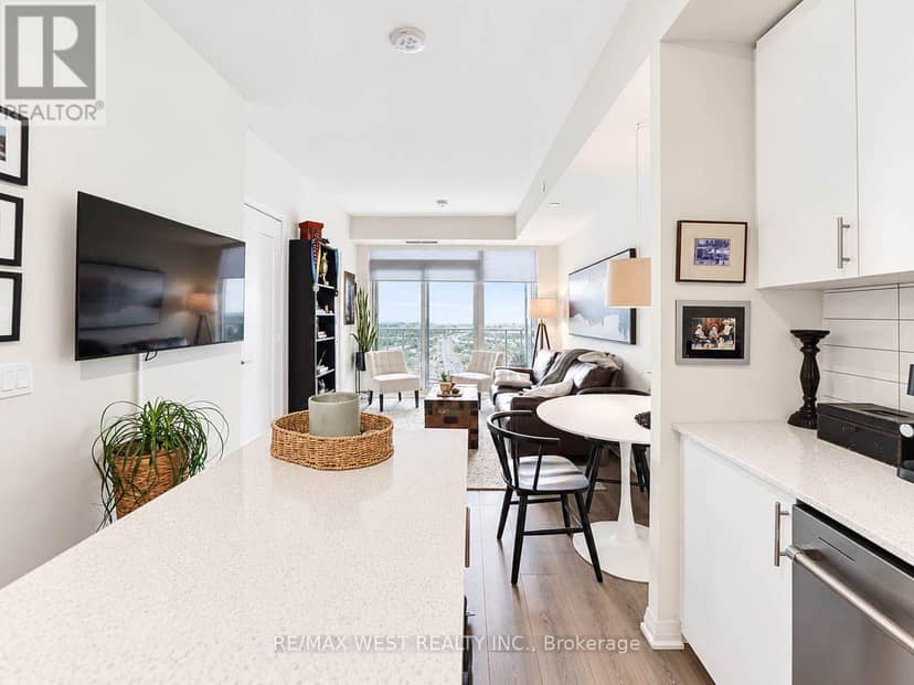 1019 - 9000 Jane Street, Vaughan, photo 5