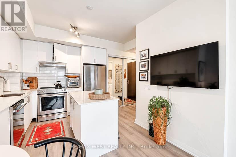 1019 - 9000 Jane Street, Vaughan, photo 8