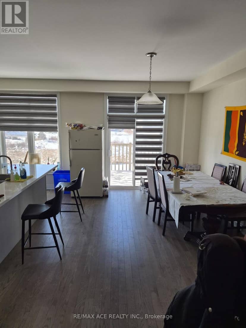 32 Andress Way — photo 6 of 6