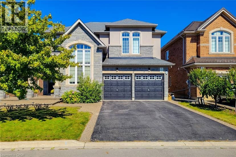 23 CURRAN Road, Ancaster, photo 2