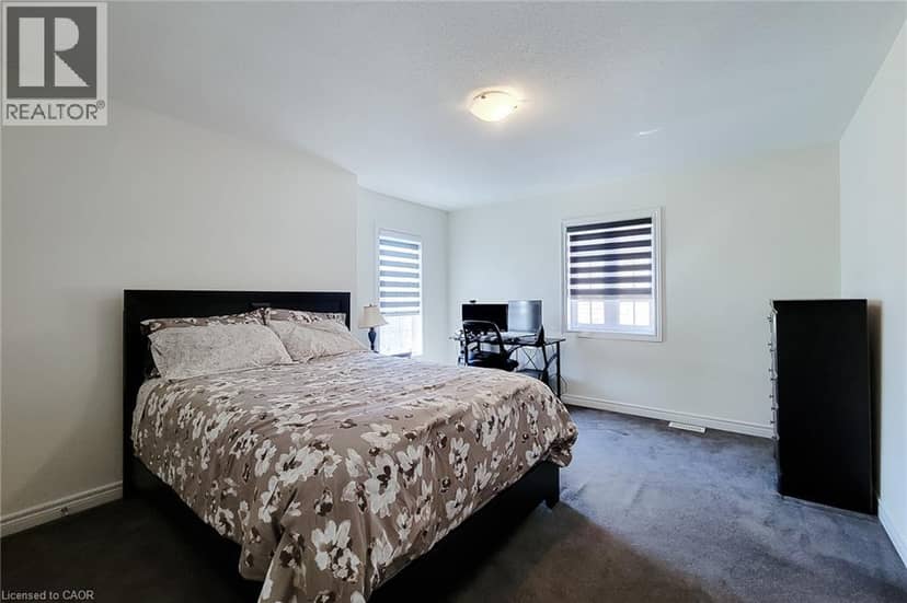 23 CURRAN Road — photo 37 of 40