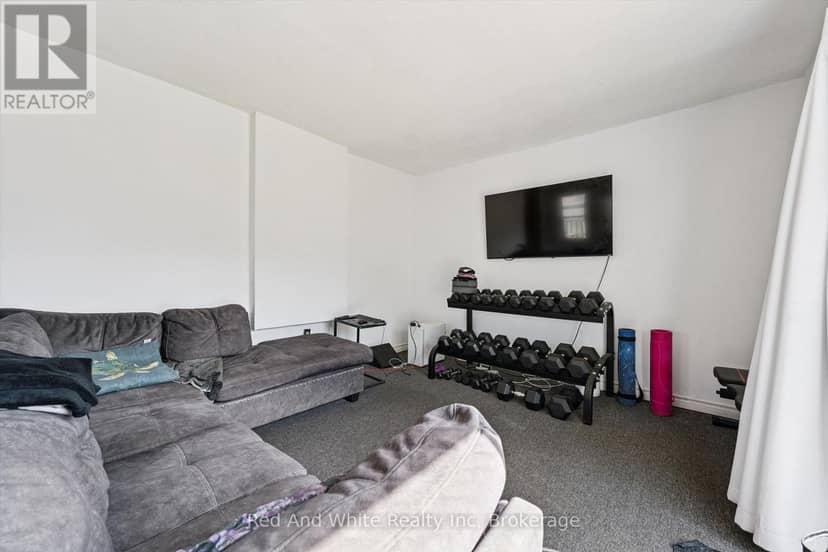 2990 Lobsinger Line — photo 12 of 30