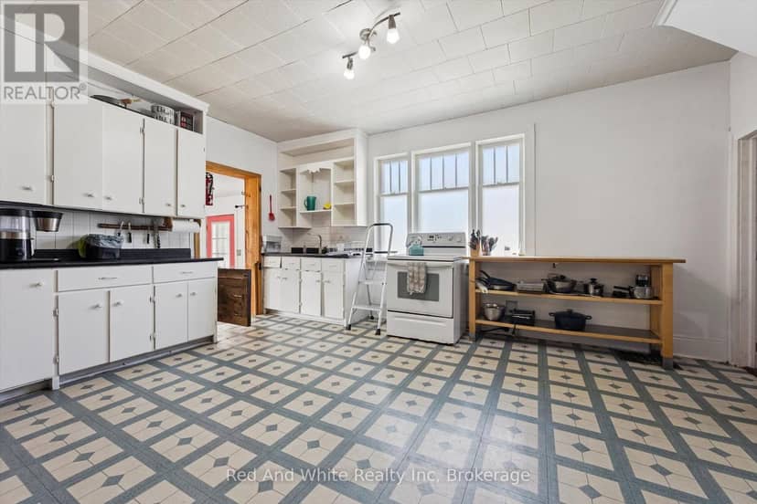 2990 Lobsinger Line — photo 9 of 30