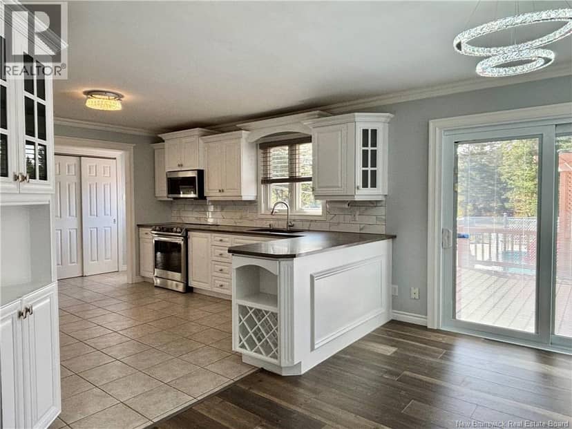 115 Egbert Street — photo 20 of 39