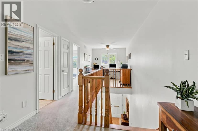 1069 BEACH Boulevard — photo 9 of 26