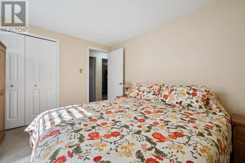 120 Landrex Boulevard — photo 17 of 27