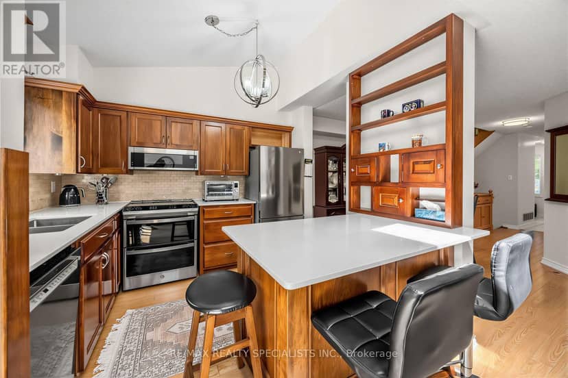 1152 West Shore Drive — photo 9 of 33