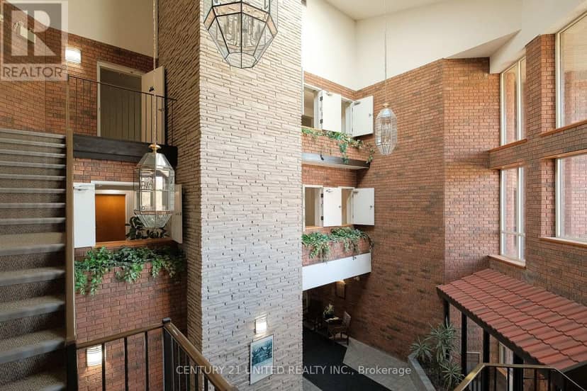 218 - 921 Armour Road, Peterborough, photo 2