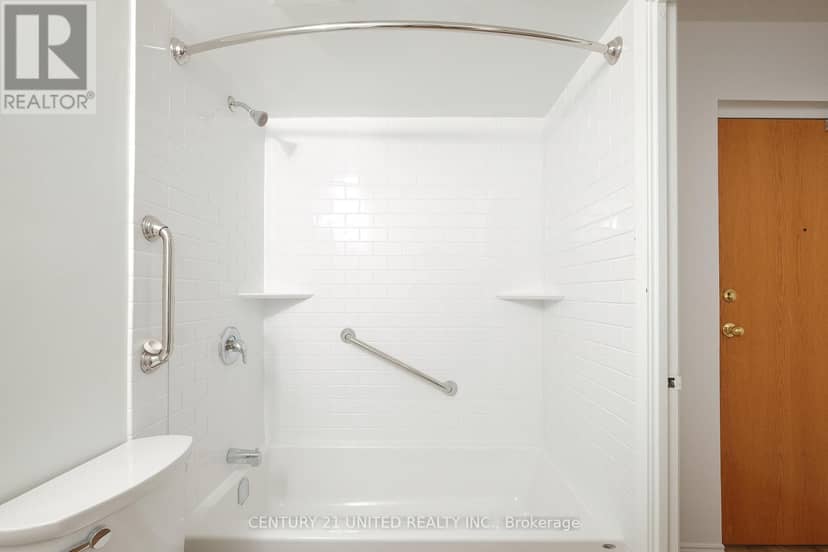 218 - 921 Armour Road, Peterborough, photo 6