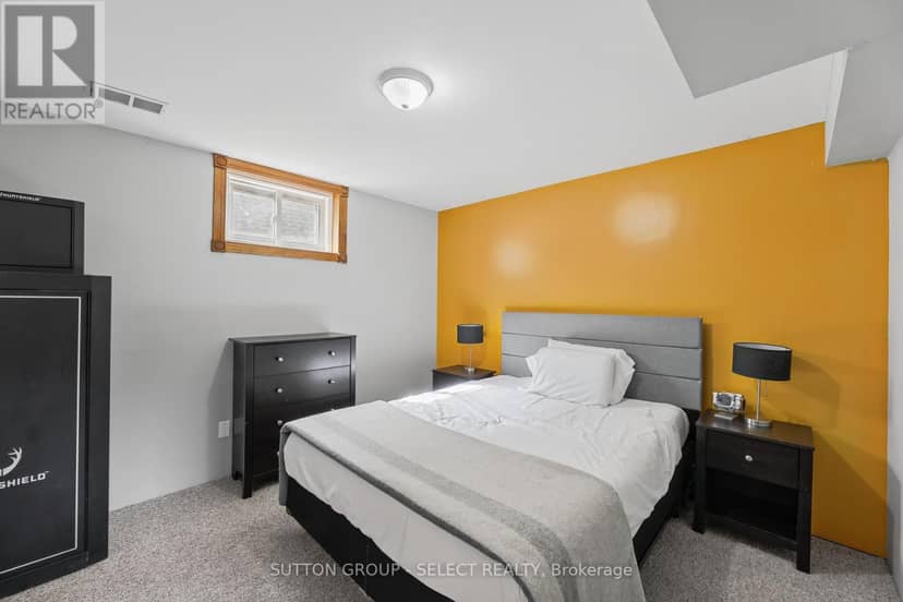 13 Goldenrod Court — photo 18 of 25