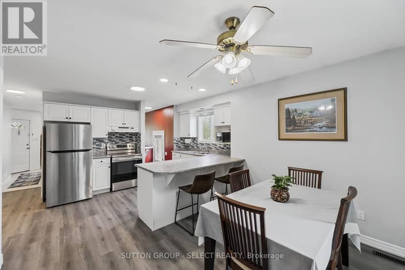 13 Goldenrod Court — photo 9 of 25