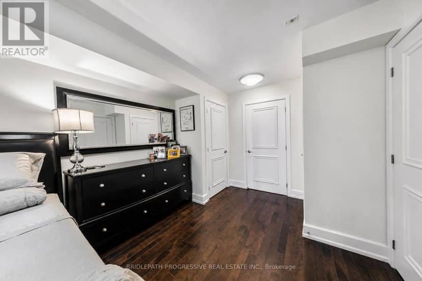 307 - 650 Sheppard Avenue E — photo 23 of 40