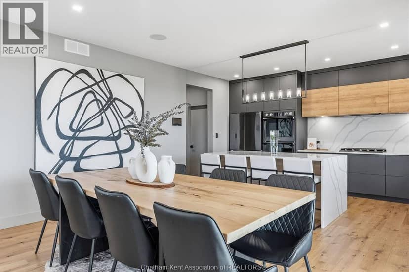 54 Dundee DRIVE West — photo 10 of 40