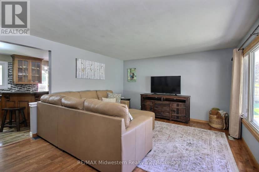 135 Queen Street, North Perth, photo 8
