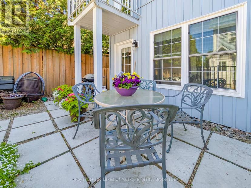212 James Street — photo 34 of 40