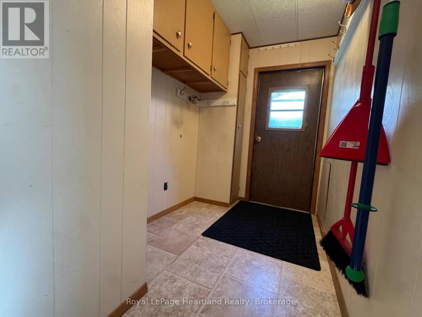 62 Clyde Street — photo 14 of 25