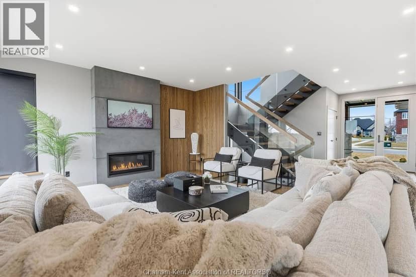 54 Dundee DRIVE West, Chatham, photo 6