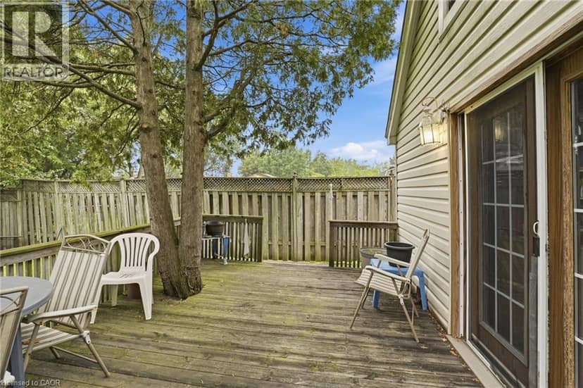 834 MOHAWK Road E — photo 33 of 34
