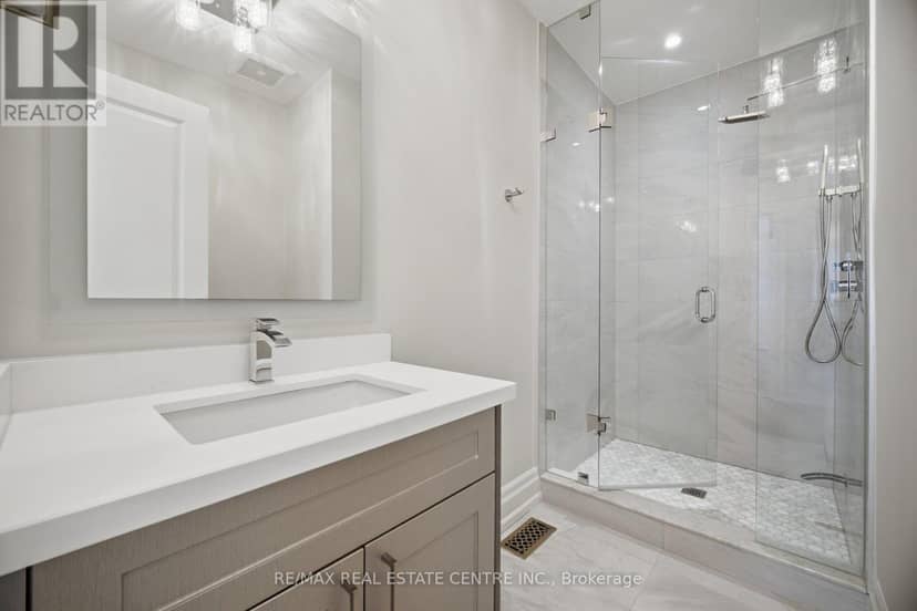 1496 Mansfield Drive — photo 33 of 40