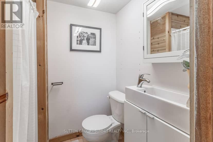 16 - 4018 Longmoor Drive — photo 24 of 32