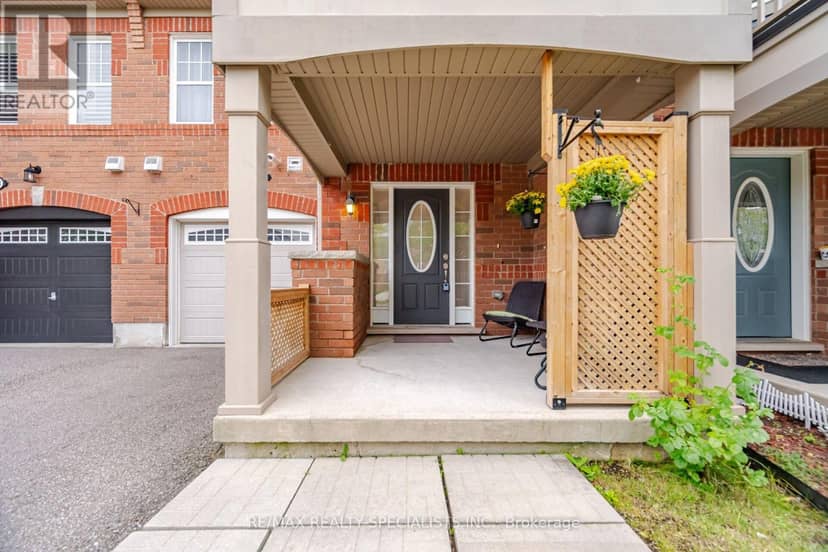 220 Mortimer Crescent, Milton, photo 3