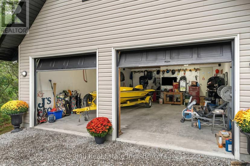51 Spring Drive — photo 30 of 40