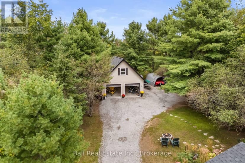51 Spring Drive — photo 38 of 40