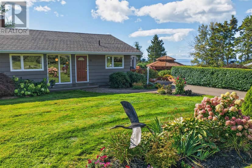 22 Upper Tea Hill Crescent — photo 31 of 40