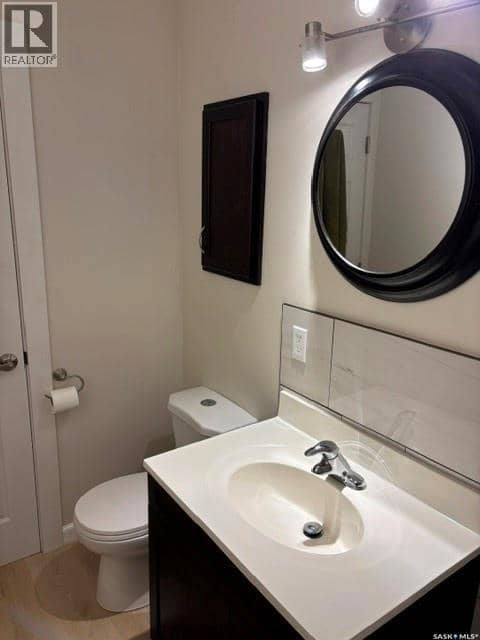 12 Roberts STREET — photo 27 of 40