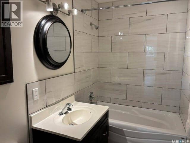 12 Roberts STREET — photo 26 of 40
