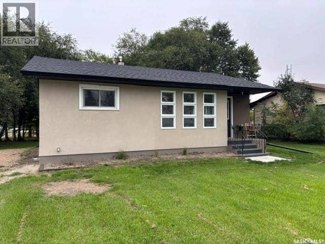 12 Roberts STREET, Redvers, photo 2