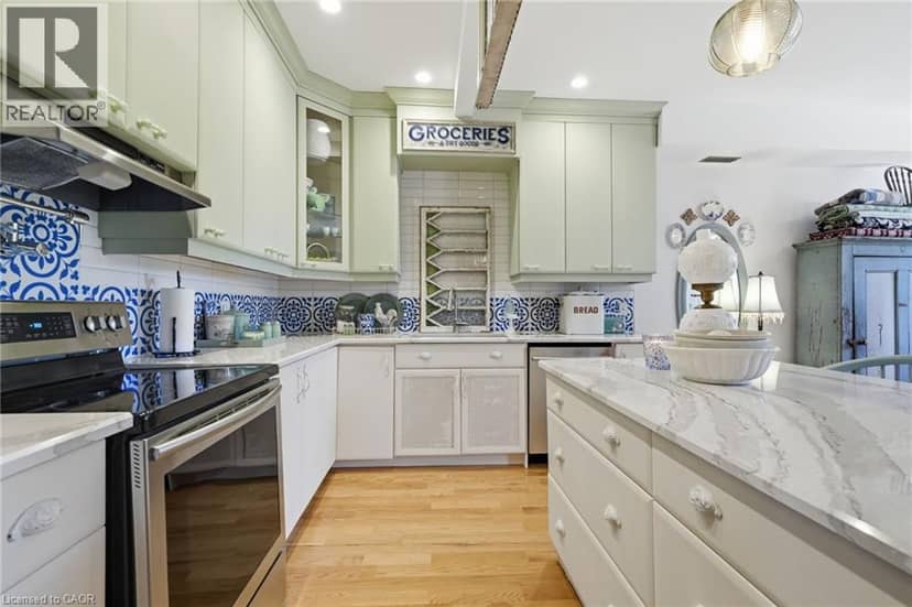3710 MAIN Street Unit# 201 — photo 9 of 37