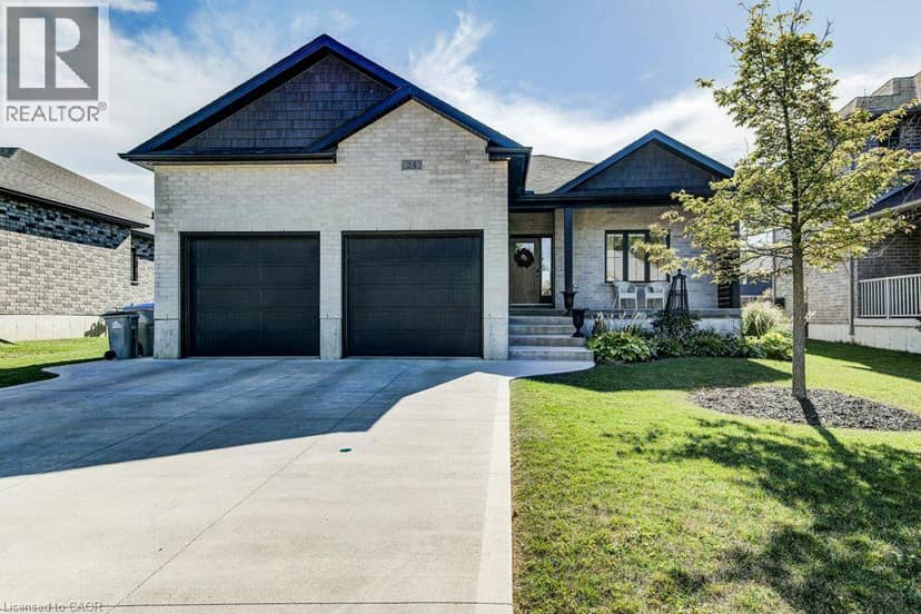 24 GILMER Crescent, Listowel