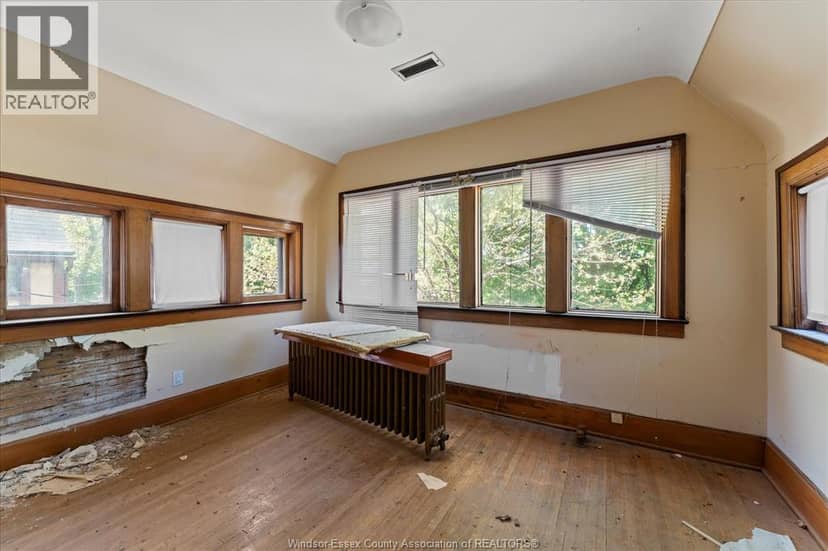 3056 Alexander AVENUE — photo 20 of 34