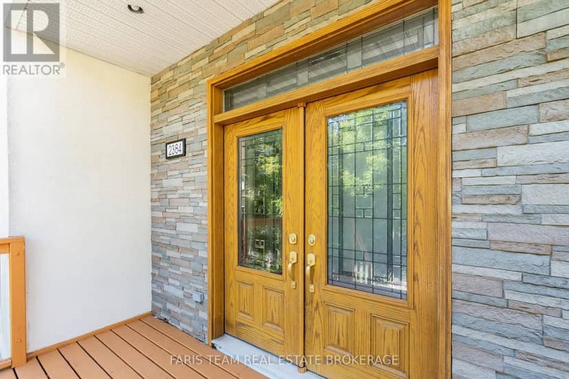2384 Champlain Road — photo 4 of 35