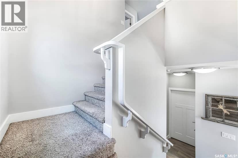 402 Meadows BOULEVARD — photo 19 of 40