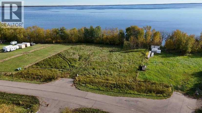 18 LLOYD LINES Way, Rural Lac La Biche County, photo 2