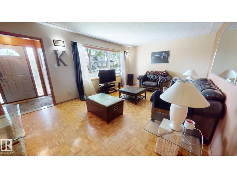10328 77 ST NW, Edmonton, photo 4