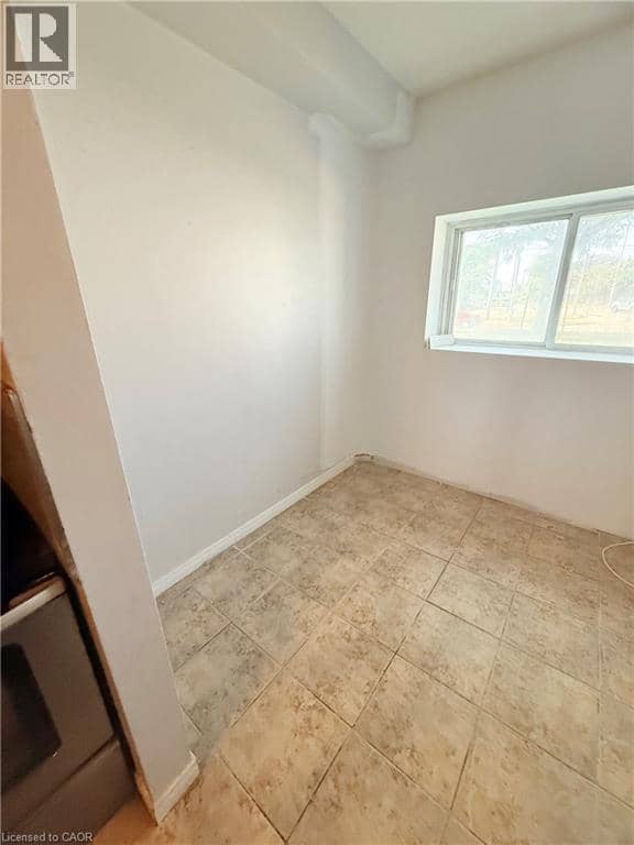 283 FAIRWAY Road N Unit# 90 — photo 2 of 11