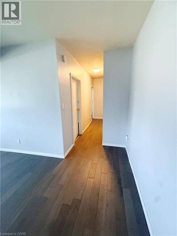 283 FAIRWAY Road N Unit# 90 — photo 6 of 11