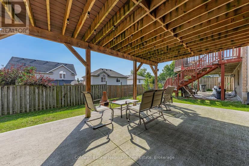 58 Washburn Drive — photo 37 of 40