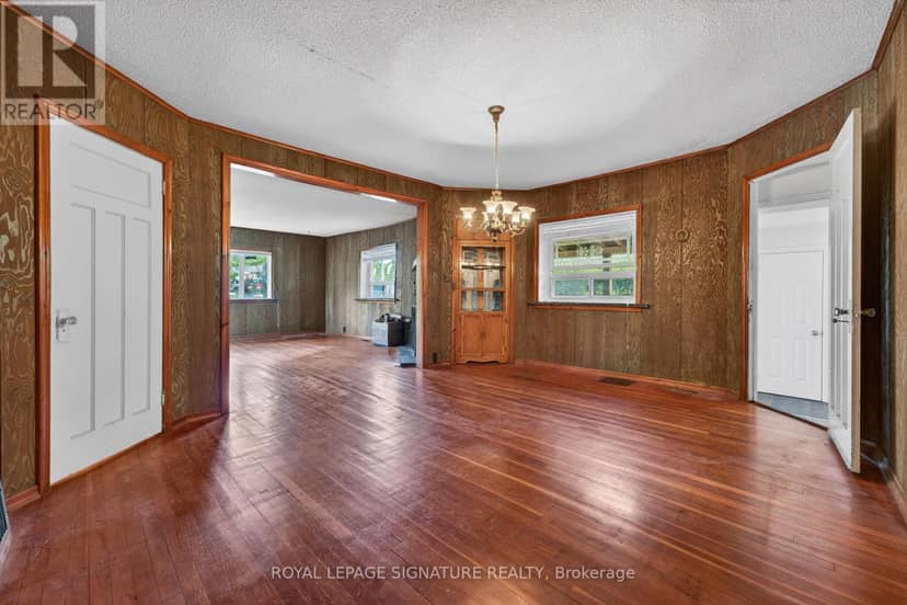 429 Rouge Hills Drive — photo 11 of 39