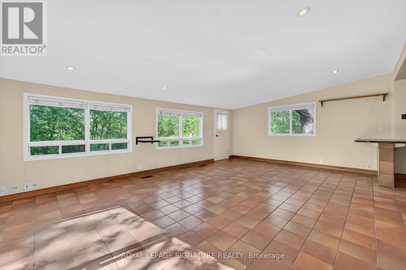 429 Rouge Hills Drive, Toronto, photo 3