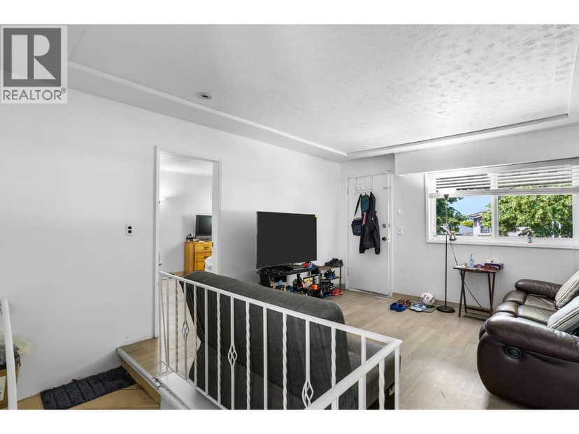 3186 E 28TH AVENUE, Vancouver, photo 7