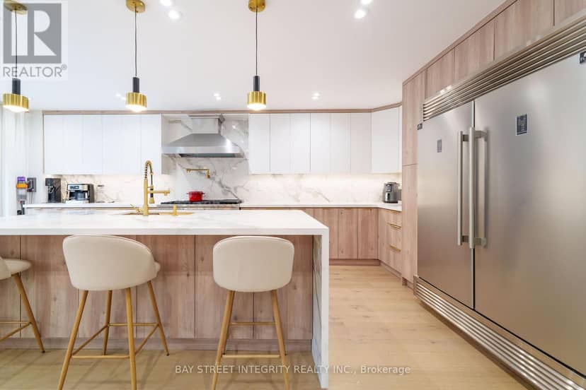 2247 Rodick Road — photo 13 of 40