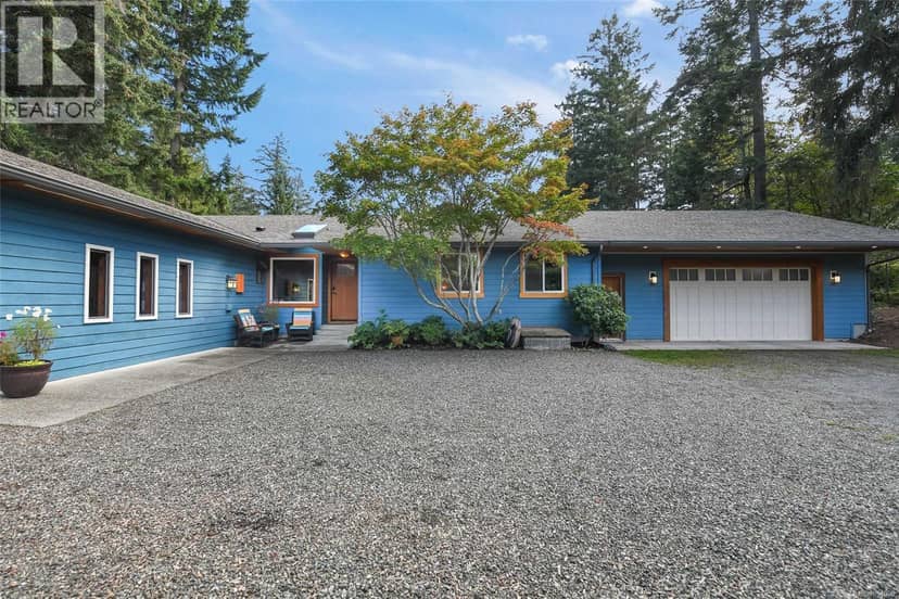 606 Colby Rd, Comox