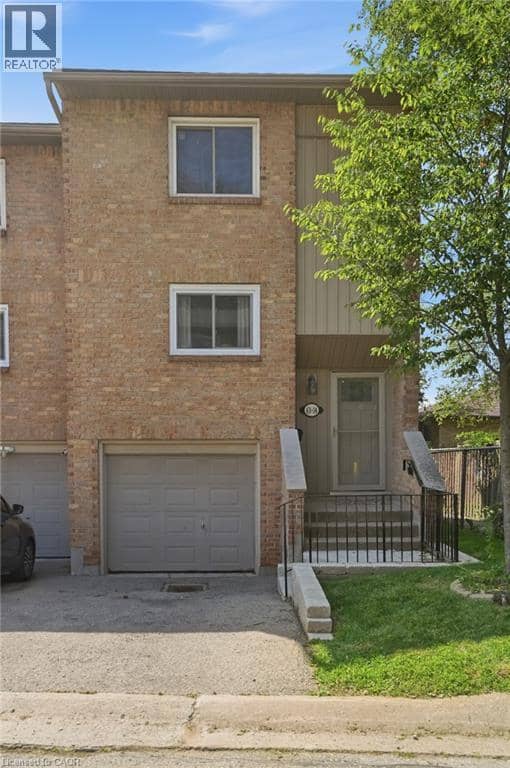 63 FONTHILL Road Unit# 14, Hamilton, photo 3