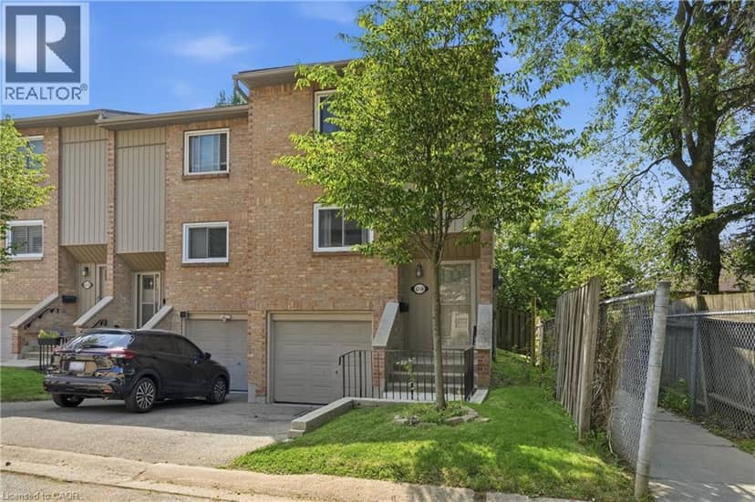 63 FONTHILL Road Unit# 14, Hamilton, photo 2
