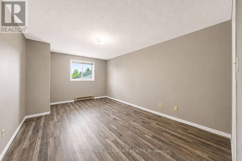 307 - 440 Durham Street W — photo 13 of 30
